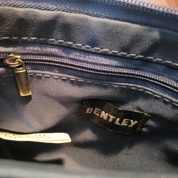 Small Blue Leather Bentley Cross Body Purse - Picture 2 of 3